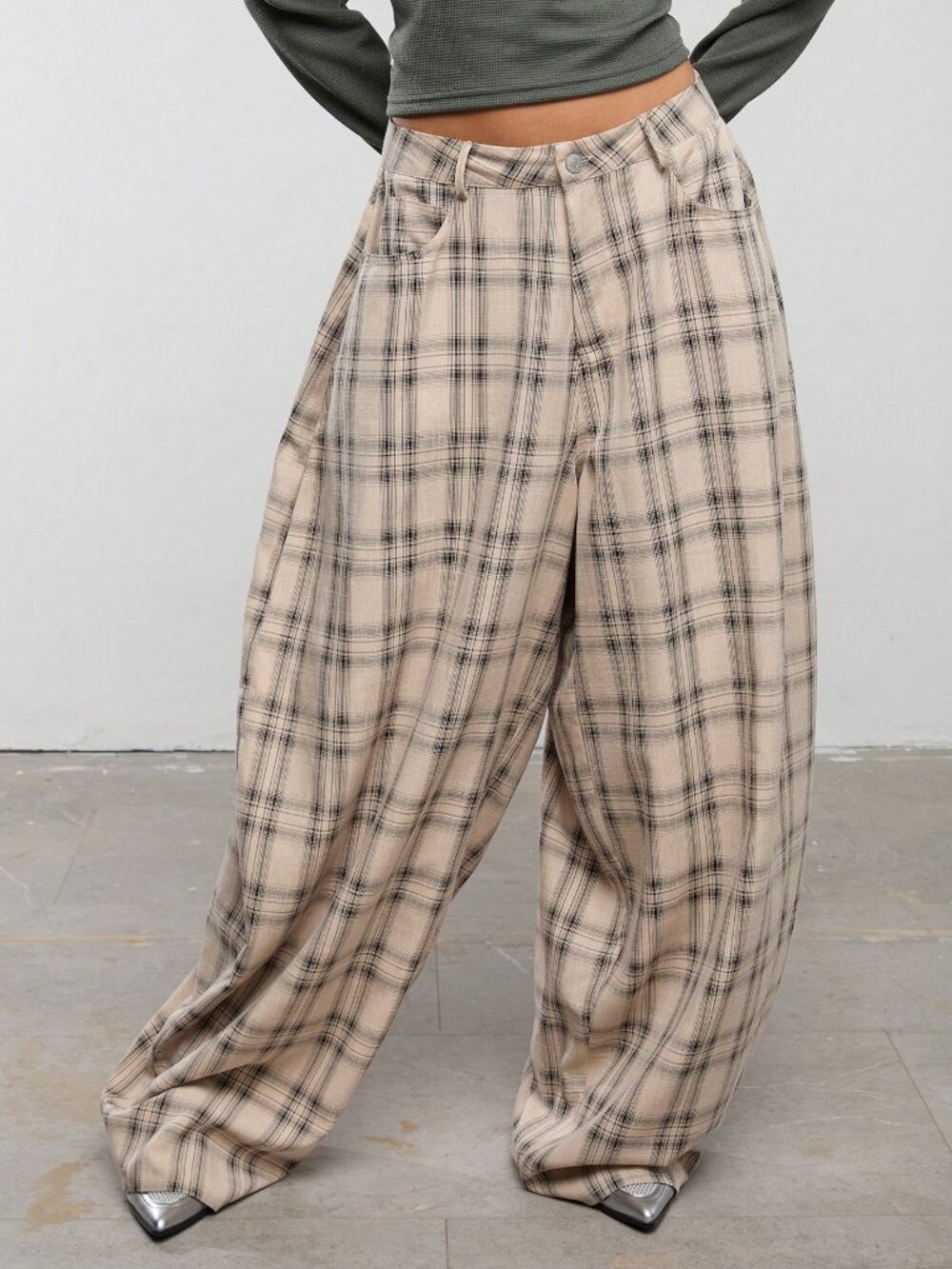 Apricot Casual Women's Low Rise Balloon Trousers Festival Bottoms - Picture 5 of 7